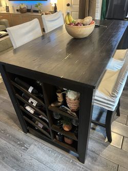 Ashley’s Wood Dining Table 4 Chairs