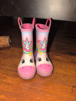 Rain boots for girls
