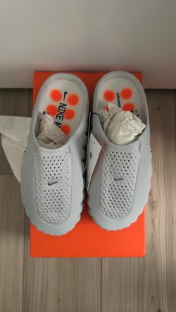 Nike Mind 001