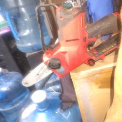 Tool/ Milwaukee Chainsaw 