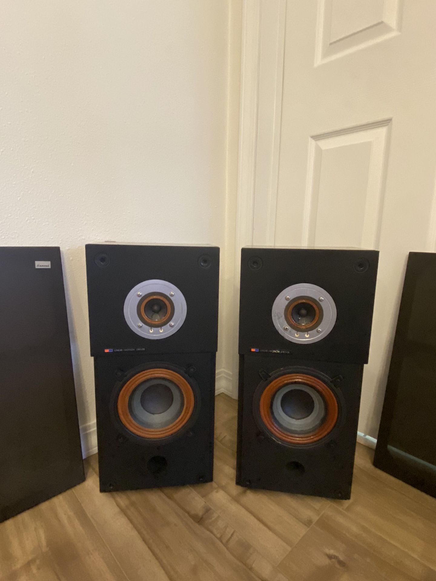Sansui Home speakers