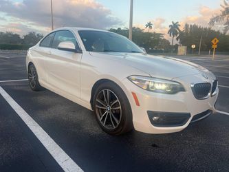 2018 BMW 230i