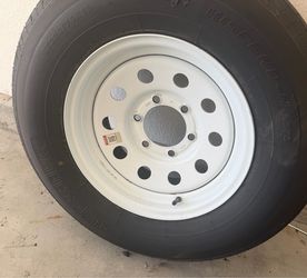 Used trailer tire 225/75/15 on a 6 lug wheel Dot 4425 $125 firm great for a spare