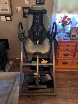Innova Advanced Heat and Massage Inversion Table $50