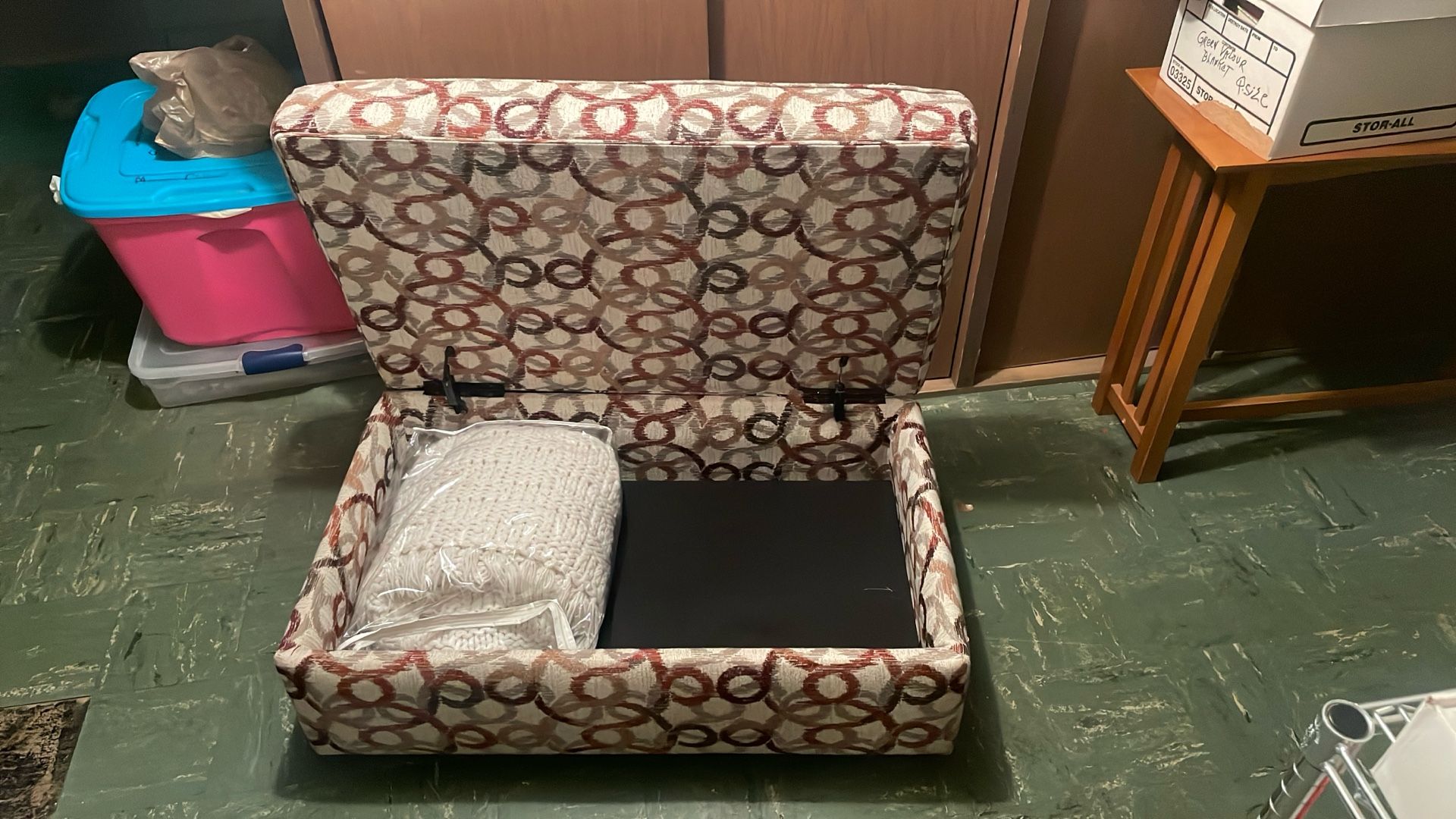 Sofa Ottoman On Rollers With Storage