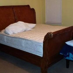 🍀King Size Bed