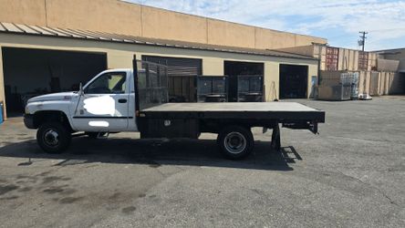 1998 Ram 3500 flat bed diesel runs good