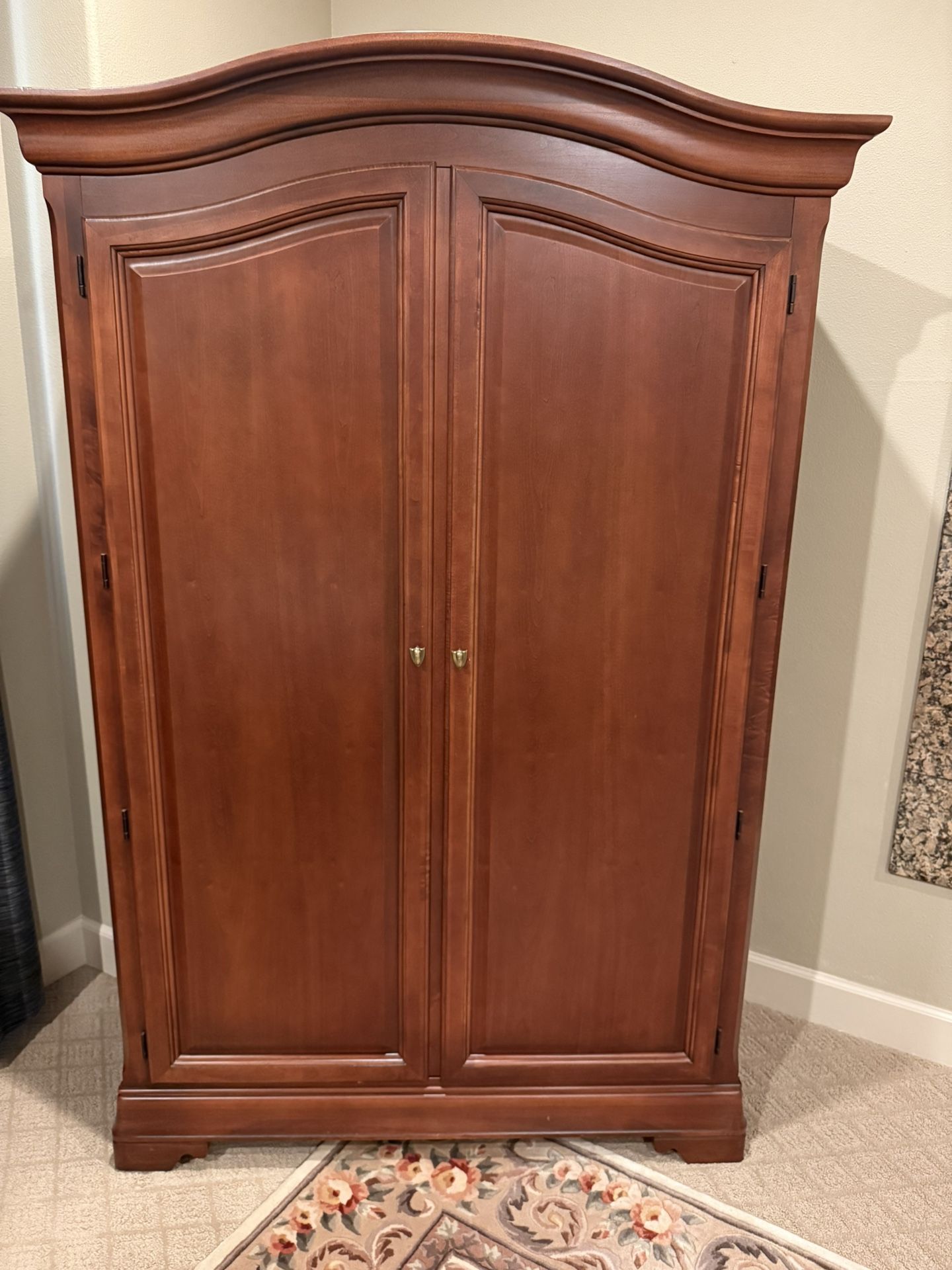 Thomasville Armoire