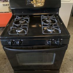 Gas stove Ge good condition 90 Days warranty Estufa gas Ge buenas Condiciones 90 Dias de Garantia