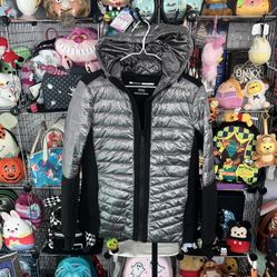 Like New Premium Down Puffer Jacket DKNY Sport Women’s size S Silver/Black