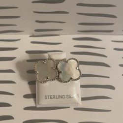 Four Leaf Clover Stud Earrings .925