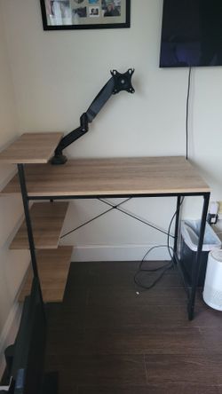 Compact Desk