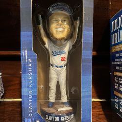 2 Dodgers Bobblehead Clayton Kershaw Dave Roberts Brand New In Box