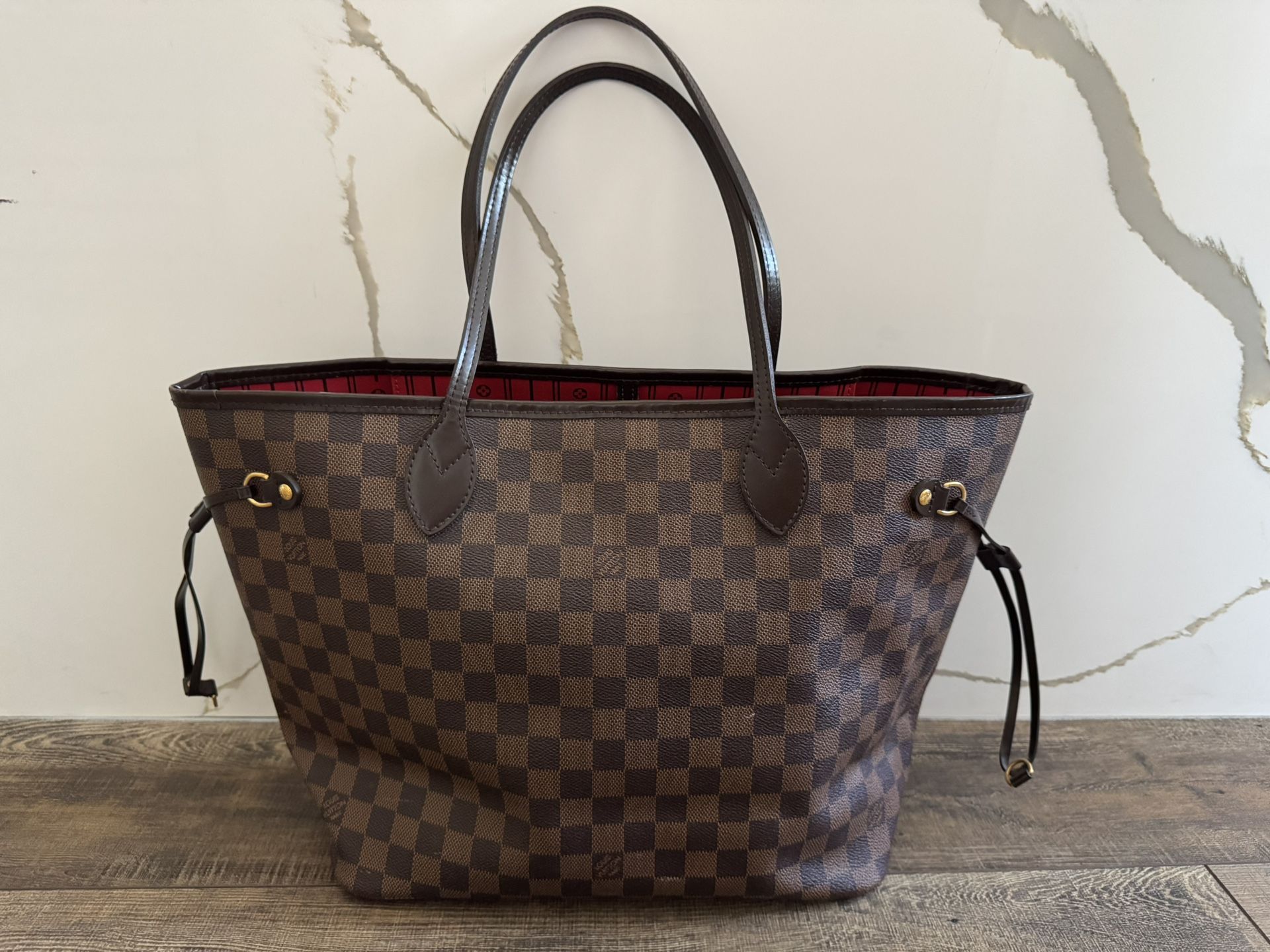 Louis Vuitton Neverfull MM Tote Damier Ebene