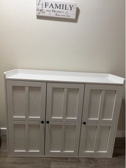 Shoe cabinet brand new