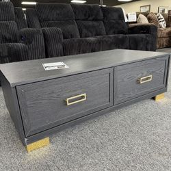 New 3 Pcs Floor Model Coffee Table & 2 End Tables. Delivery Available 