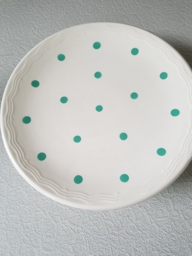 Terramoto Cake Stand