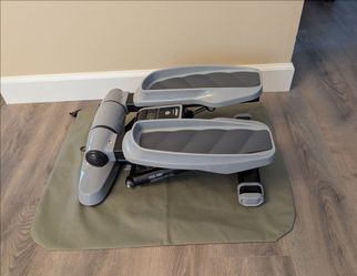 Mini fitness stepper
