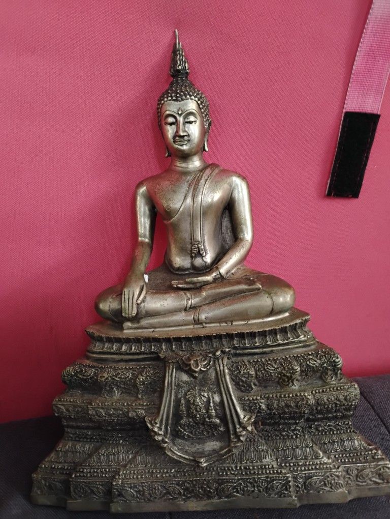 Thailand/Oriental Statue S