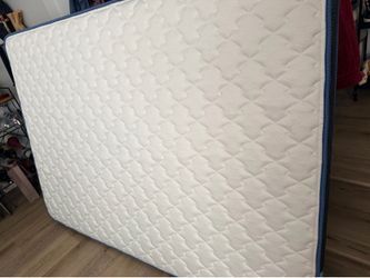 Full/Double Bed Set – Excellent Condition