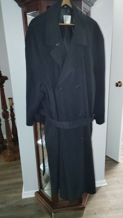 ​Bill Blass Black 3/4 Trench Coat with Removable Liner - Immaculate Condition
