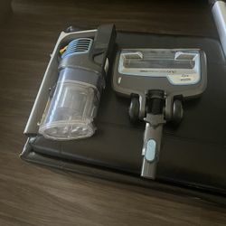 Shark Vacuum Cordless 