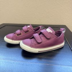Girls Converse Shoes Size 9