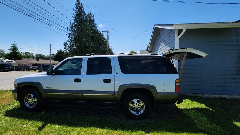 2000 Chevrolet Suburban