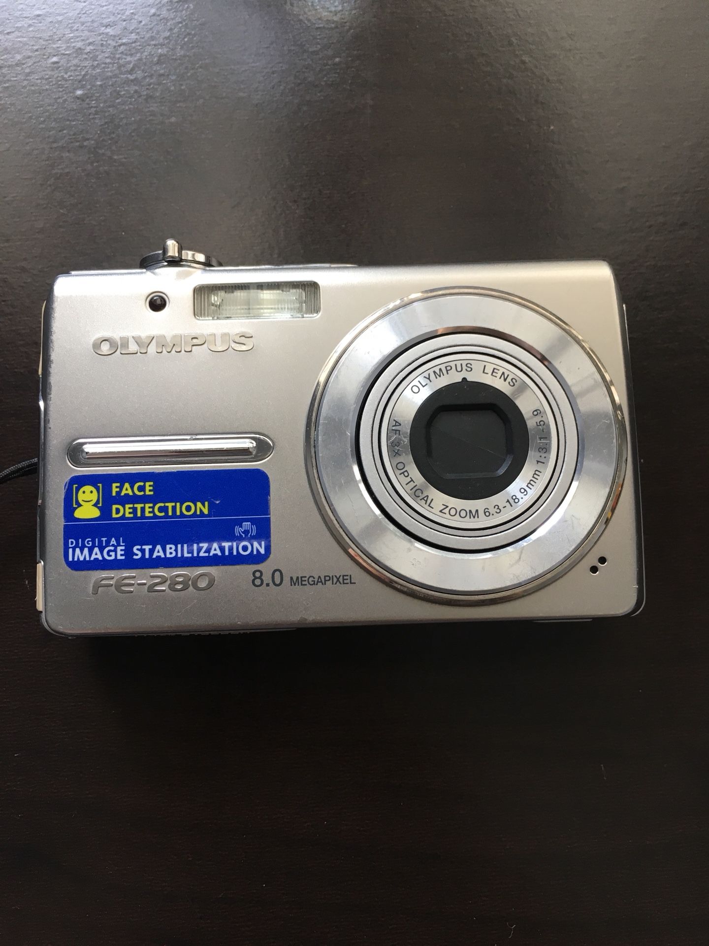 Olympus Stylus FE-280 Camera