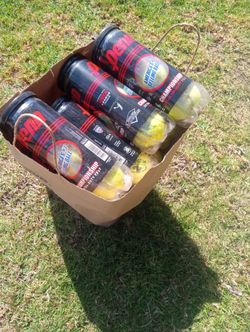 45 USED TENNIS BALL BALLS for only 20 cash!BETTA HURRY!