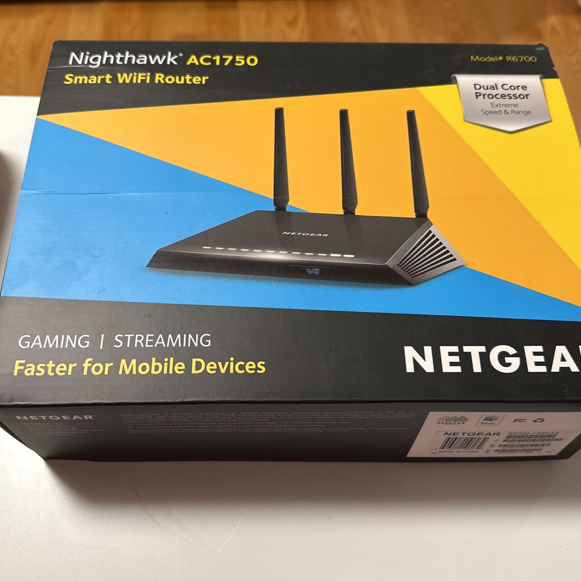 Smart Wi-Fi Router Nighthawk Ac1750