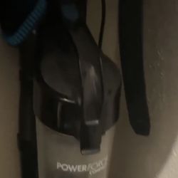 BIISSELL Lightweight Upright Vacuum with Helix System, 13‑Inch Path, Extension Wand & On‑Board Tools for Deep Carpet & Hard Floors (Blue)