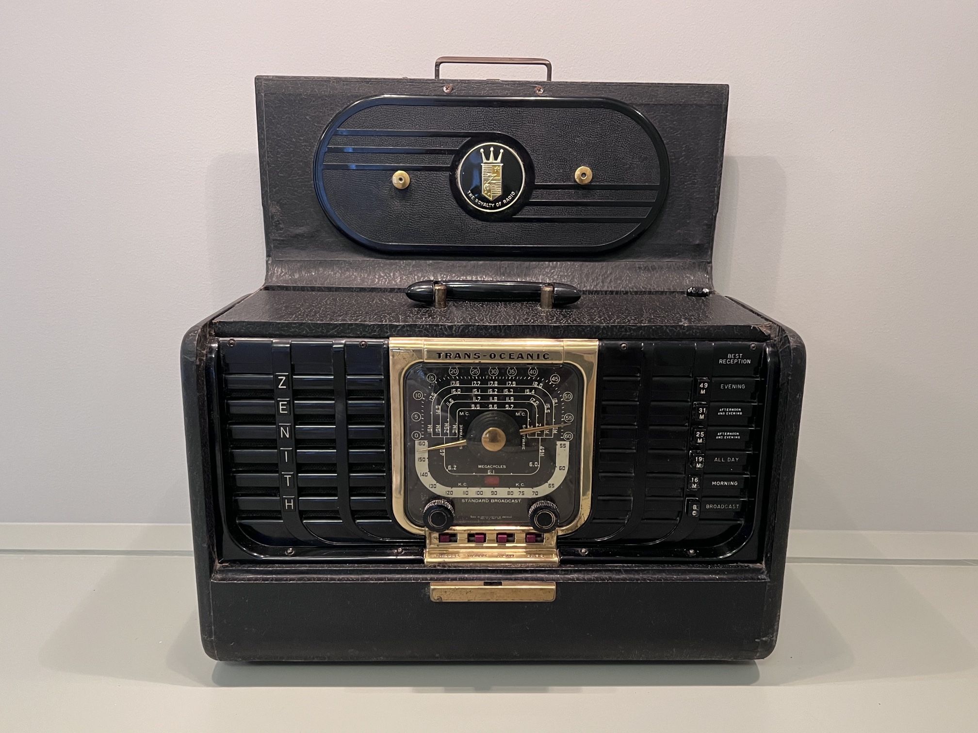 Zenith Model G500 TransOceanic Radio (1949)