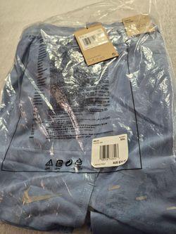 Brand new men's XXL Nike stride running shorts