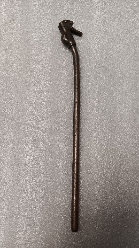 Ford valve keeper extractor.