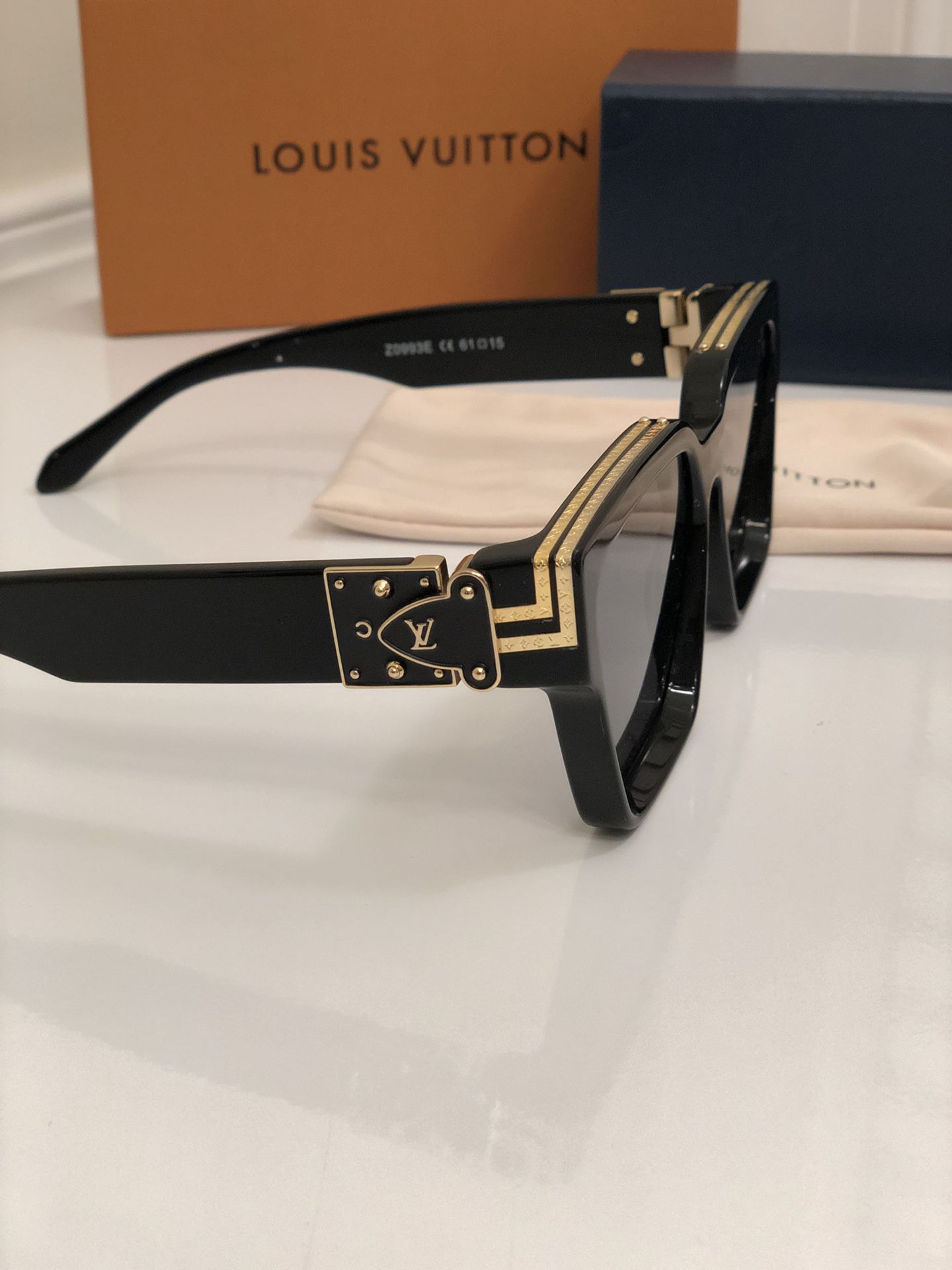 Louis Vuitton Millionaire 1.1 Sunglasses for Sale in Rocky Mount, NC -  OfferUp