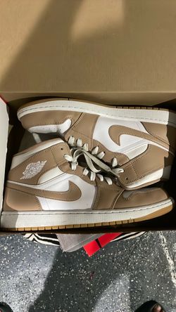 Air Jordan 1 Mid Tan White Gum Sneakers
