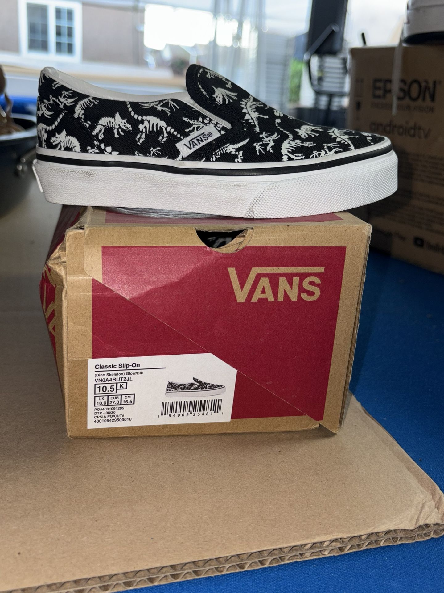 Vans 