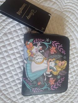 Loungefly Disney Alice in Wonderland Zip Wallet