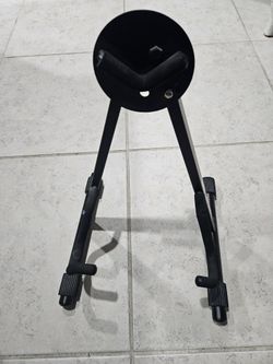 Ultra guitar stand.