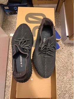 Yeezy 350 black