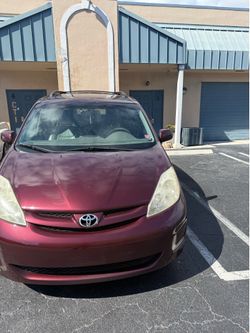 2010 Toyota sienna