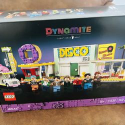 BTS LEGO set 