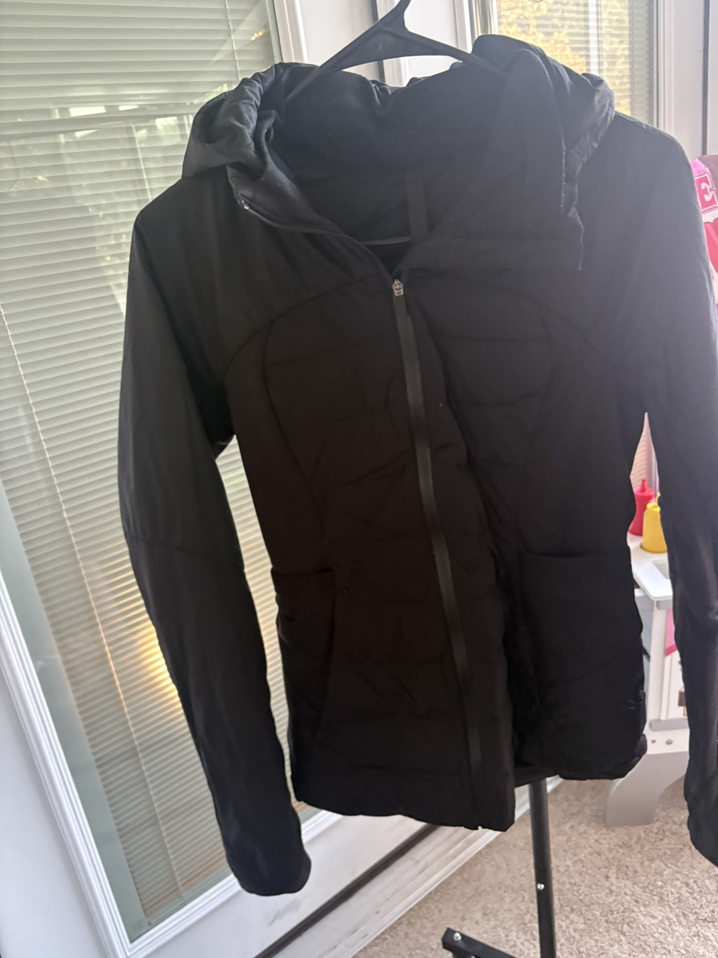 Lululemon Jacket Size 6