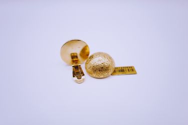 14 KT gold solid ball style hammered earrings