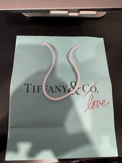 tiffany & co medium size paper gift bag