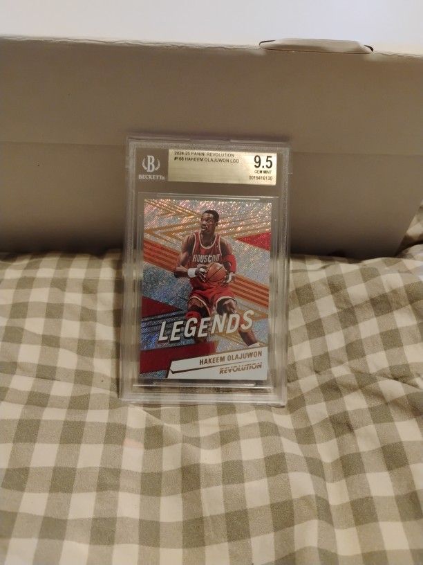 2024 - 2025 HAKEEM OLAJUWON PANINI LEGENDS