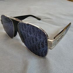 Christian Dior Unisex Sunglasses For Men Or Women