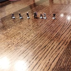 HO scale train figures, local pickup only 