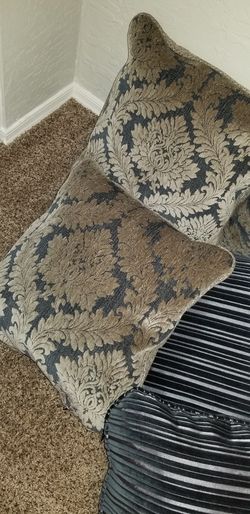 Pillow Decor
